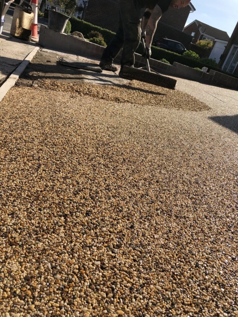 Resin-driveway-contractor.jpg