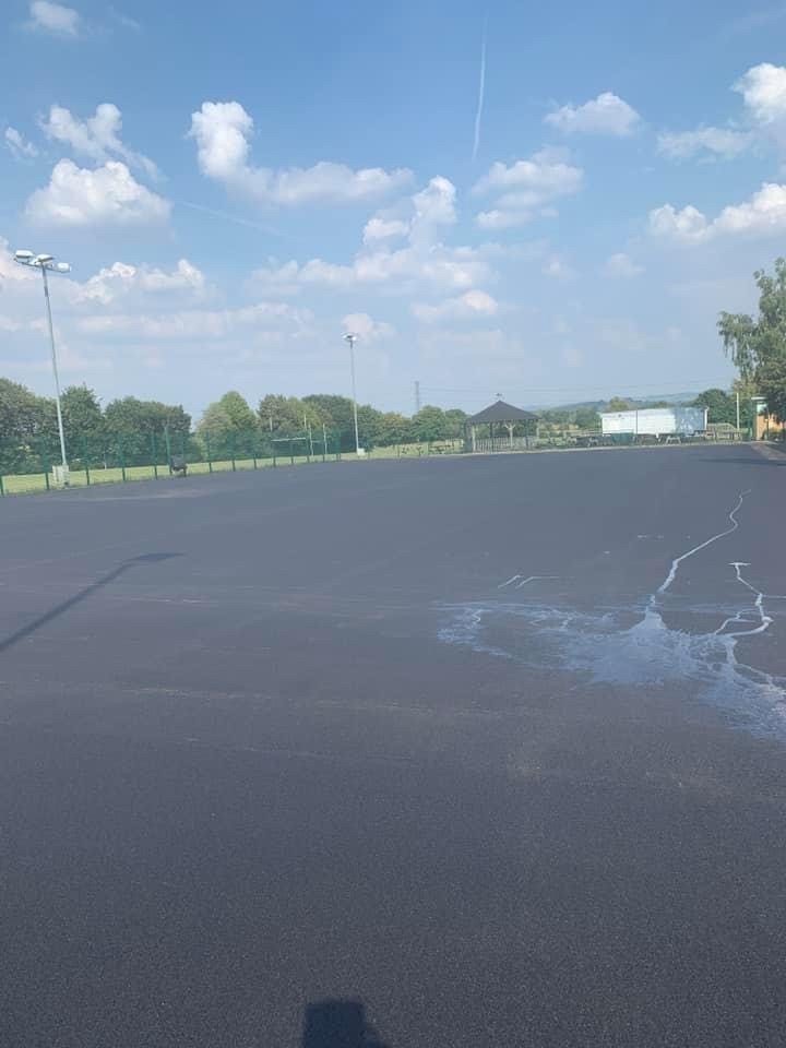 Complete Top-dressing-tarmac-surfacing-.jpg