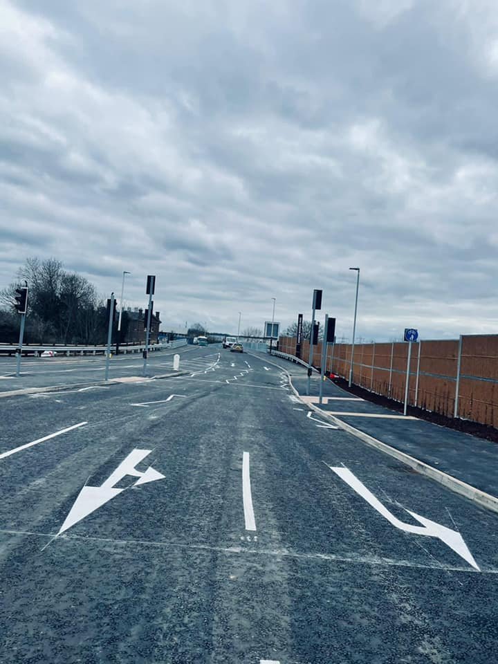 Complete tarmac surfacing